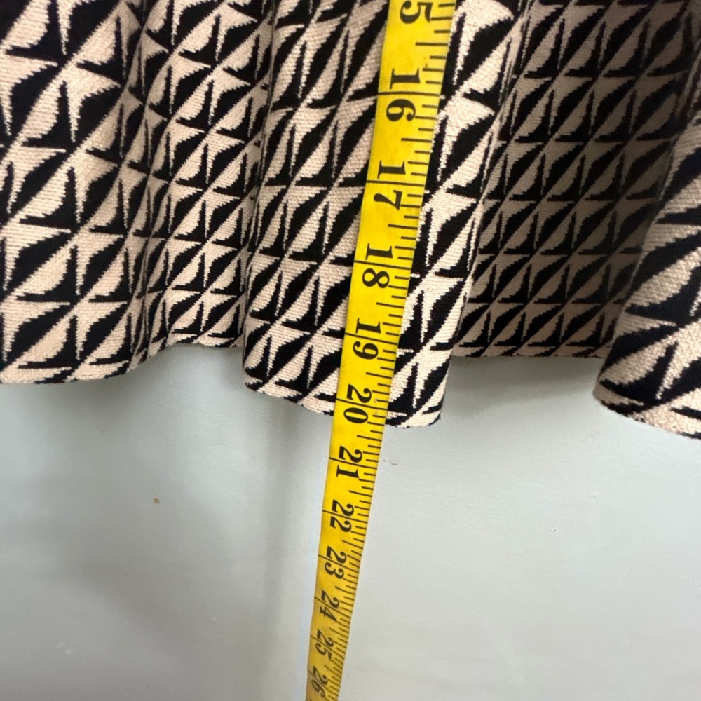 MAX STUDIO SKIRT - Picture 11 of 11